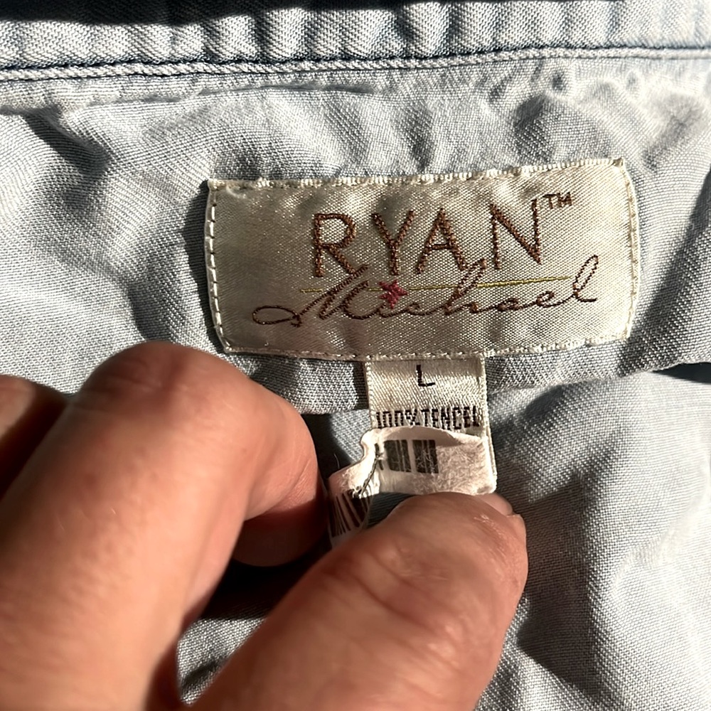 Ryan Michael 100% tenscel vintage shirt large
